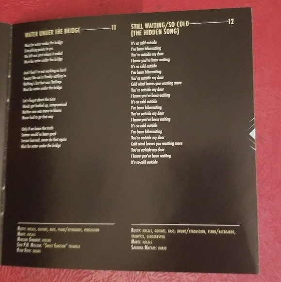 Imaginary Cities - The Fall of Romance (2013) - Picture 14 of 16